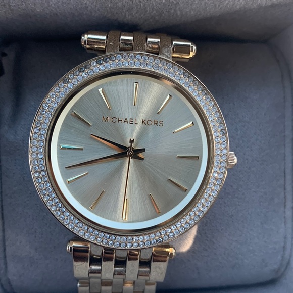 Michael Kors Accessories - Gold Michael Kors 3191 watch